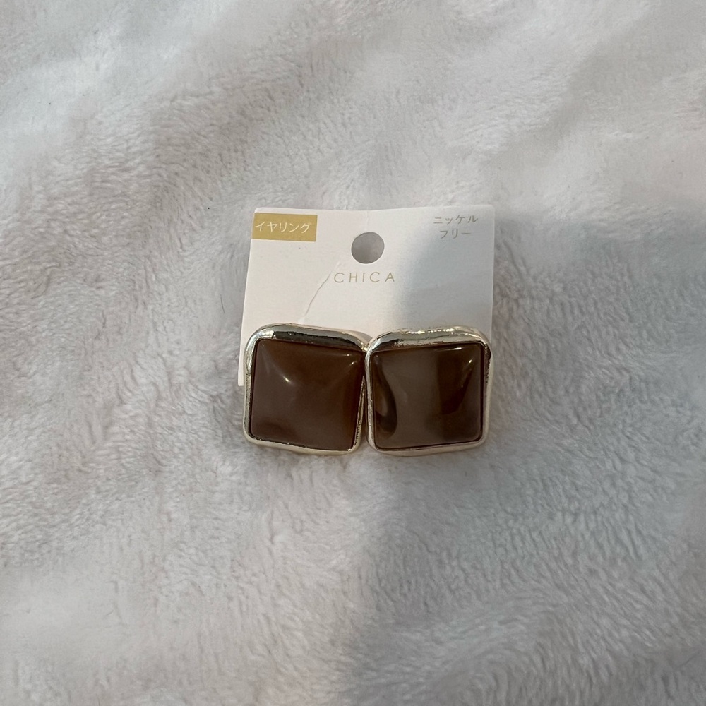 chic Brown Square Earrings